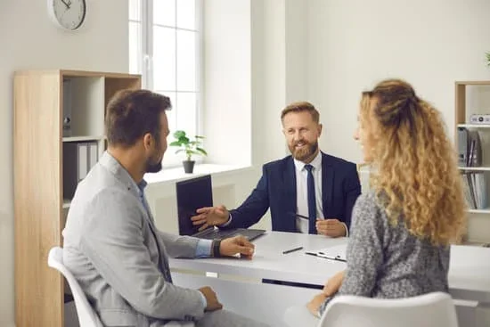 Guía para Abrir Oficina de Seguros